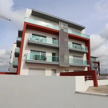 Surf And Stones Peniche