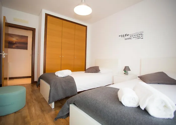 Surf And Stones Apartment *