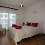 Surf And Stones Apartment Peniche