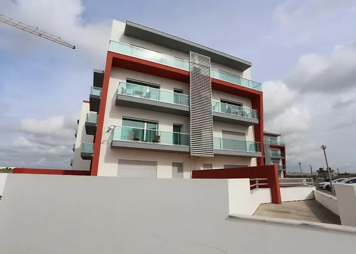 Surf And Stones Peniche